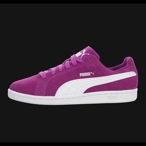 Puma Smash Suede Runners in Magenta
